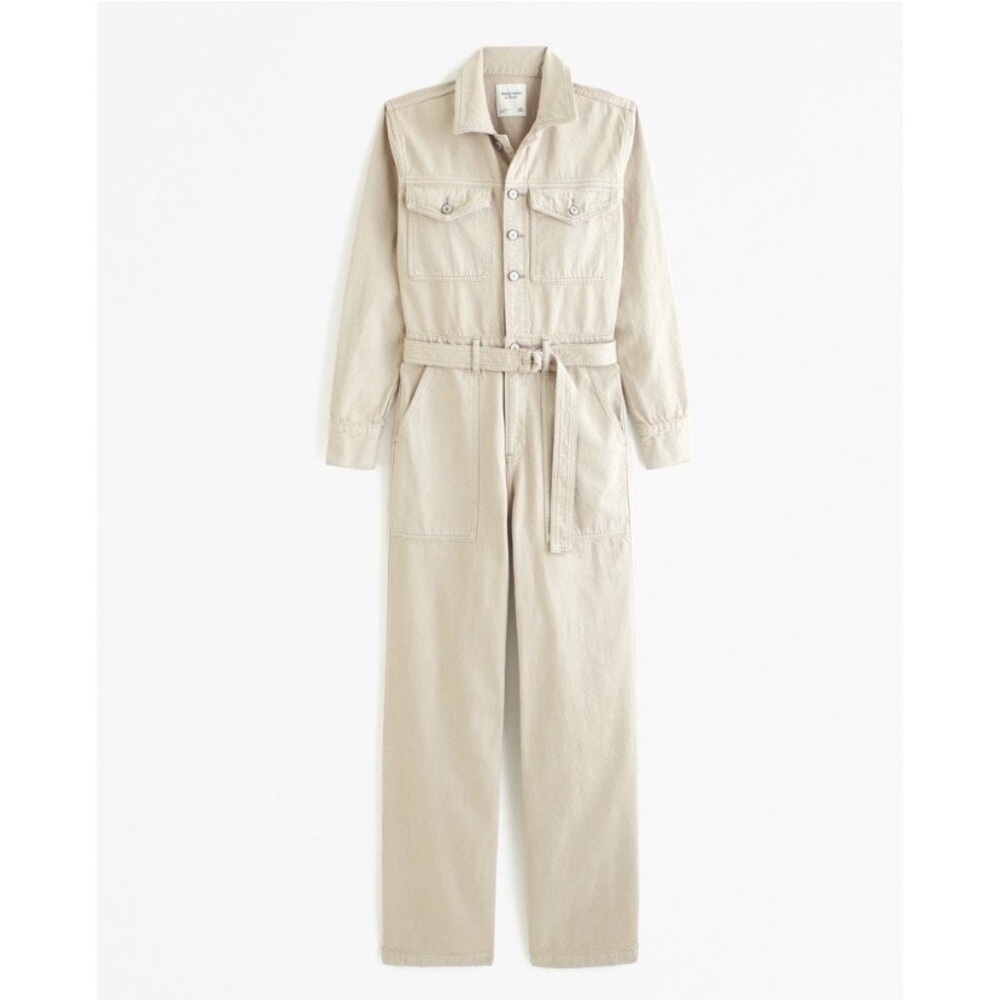 Abercrombie and Fitch Long-Sleeve Denim Jumpsuit - Small
NWT - Picture 6 of 7